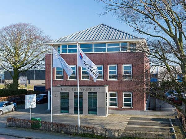 Van der Putten & Dunweg Uitvaartzorg, Heereweg 21 in Lisse