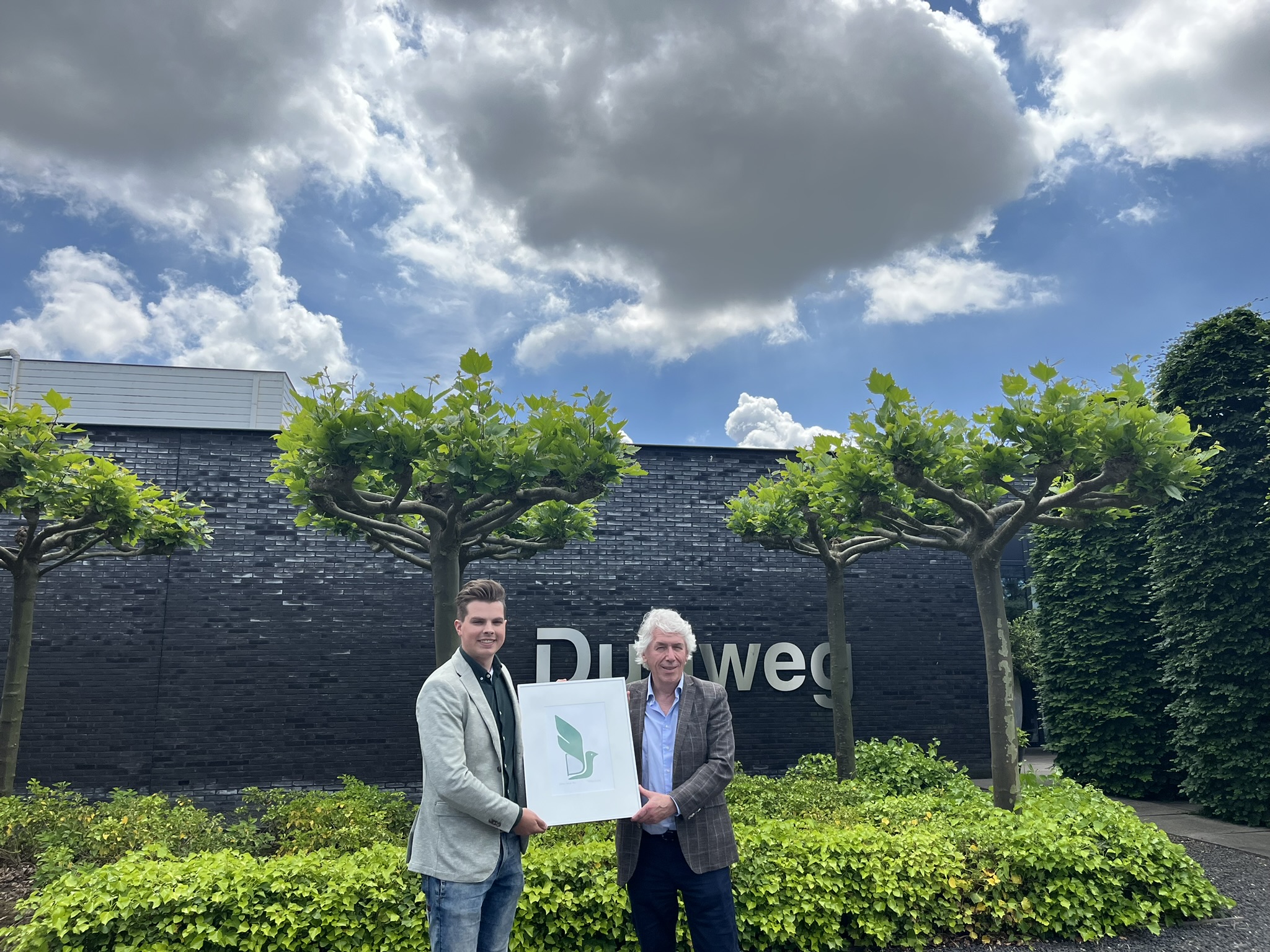 Van der Putten & Dunweg Uitvaartzorg kiest voor duurzaam en sluit zich aan bij GreenLeave